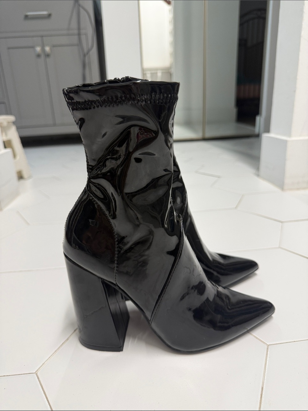 Steve Madden Black Patent Boots